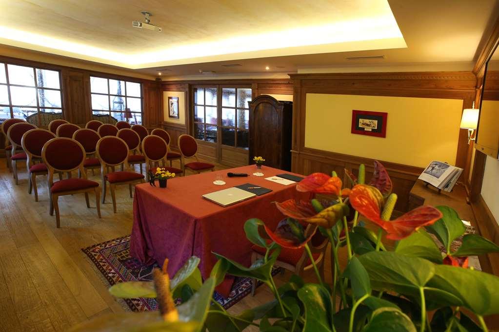 Alpen Suite Hotel Madonna Facilités photo