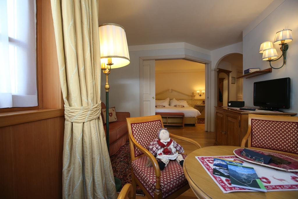 Alpen Suite Hotel Madonna Extérieur photo