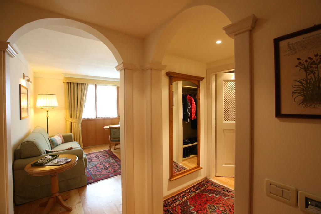 Alpen Suite Hotel Madonna Extérieur photo