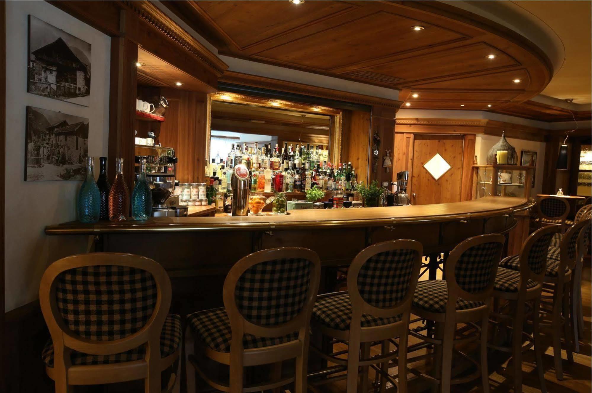 Alpen Suite Hotel Madonna Extérieur photo
